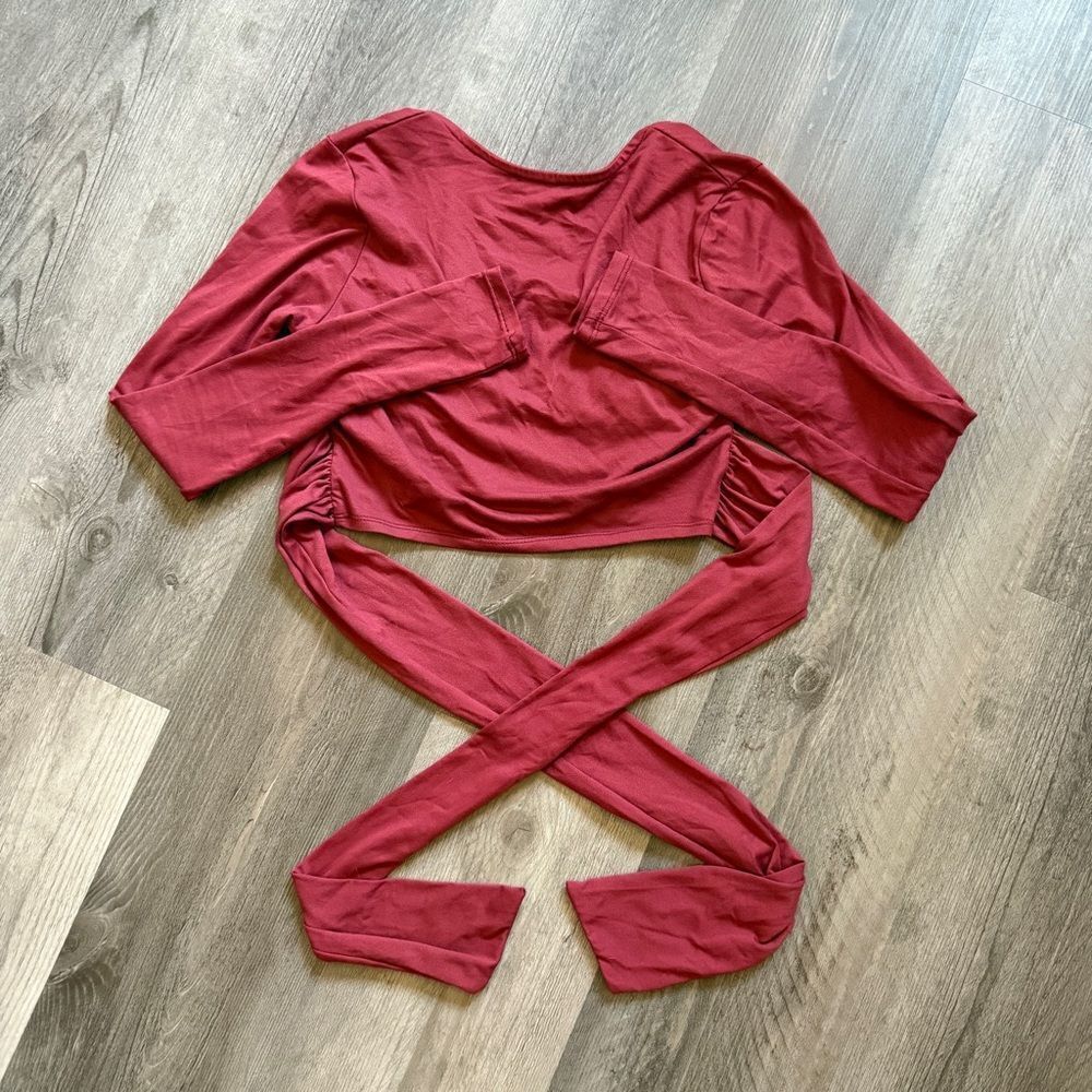 Fashion Nova Wrap Crop Top Wine Burgundy Medium Soft Stretch - Picture 6 of 10